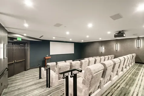 21200 Point Place Aventura FL 33180