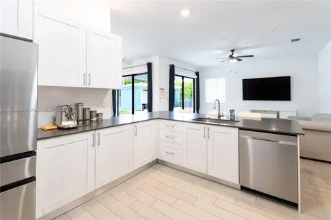 32352 SW 199th Place Homestead FL 33030