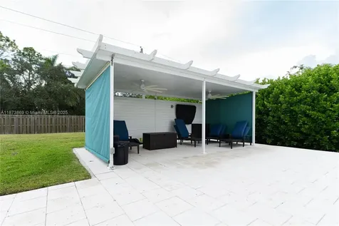 32352 SW 199th Place Homestead FL 33030