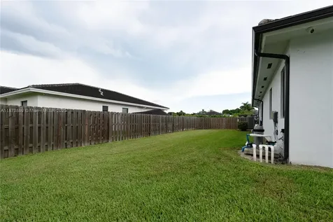 32352 SW 199th Place Homestead FL 33030