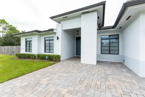 32352 SW 199th Place Homestead FL 33030