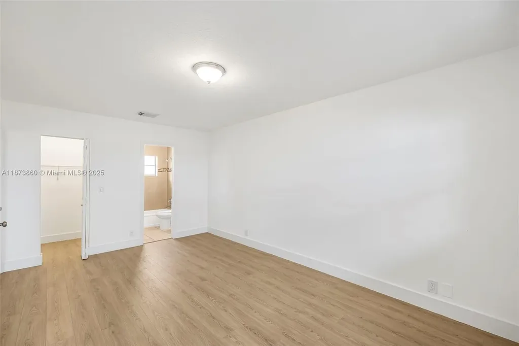 2033 Dewey Street Hollywood FL 33020