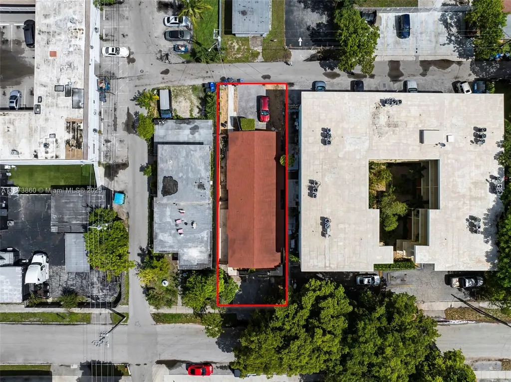 2033 Dewey Street Hollywood FL 33020