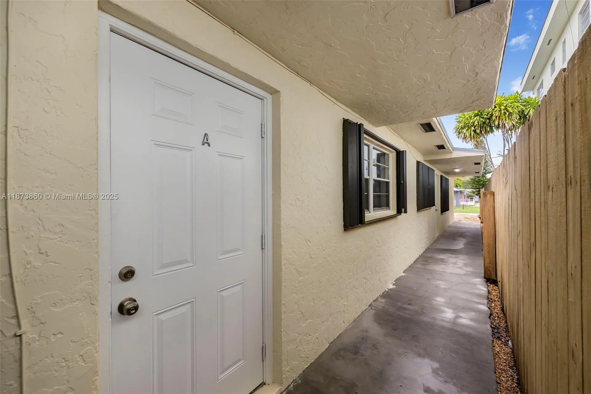2033 Dewey Street Hollywood FL 33020