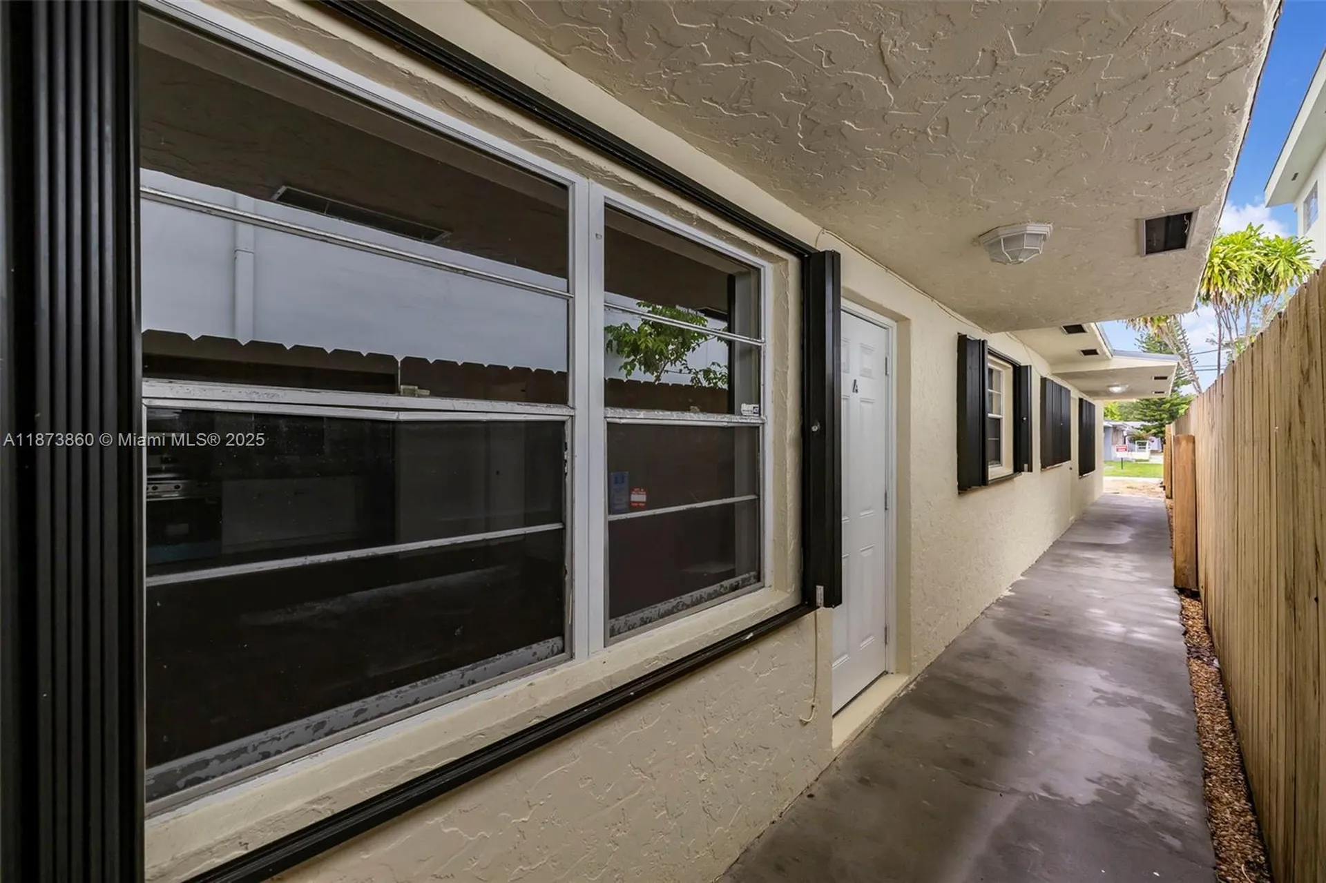 2033 Dewey Street Hollywood FL 33020
