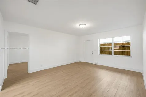 2033 Dewey Street Hollywood FL 33020