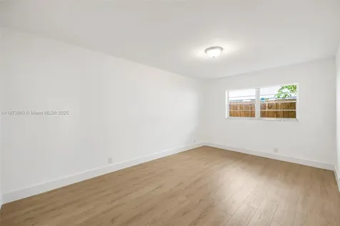 2033 Dewey Street Hollywood FL 33020