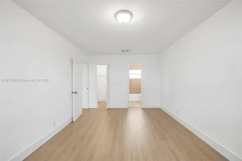 2033 Dewey Street Hollywood FL 33020