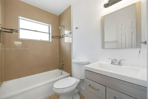 2033 Dewey Street Hollywood FL 33020