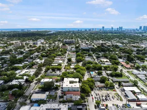 2033 Dewey Street Hollywood FL 33020