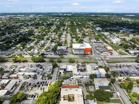 2033 Dewey Street Hollywood FL 33020
