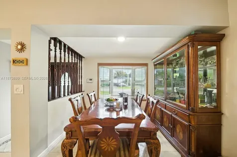 7375 SW 34th Street Miami FL 33155