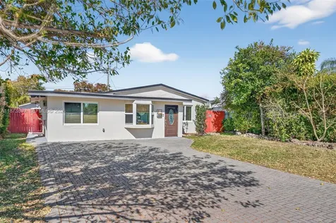 7375 SW 34th Street Miami FL 33155