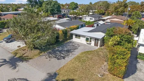7375 SW 34th Street Miami FL 33155