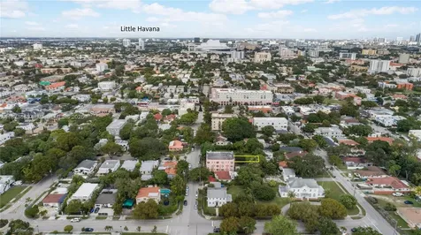 1001 SW 15th Avenue Miami FL 33135