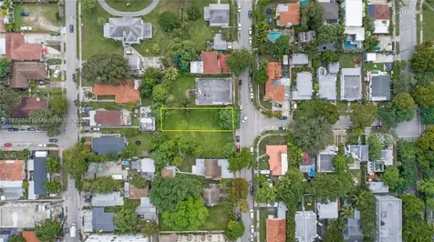 1001 SW 15th Avenue Miami FL 33135
