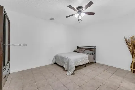 4200 NW 2nd Street Plantation FL 33317