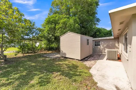 4200 NW 2nd Street Plantation FL 33317