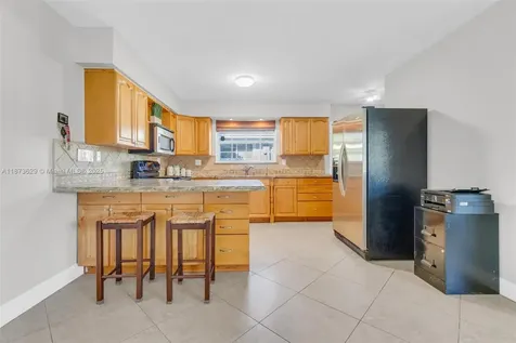 4200 NW 2nd Street Plantation FL 33317