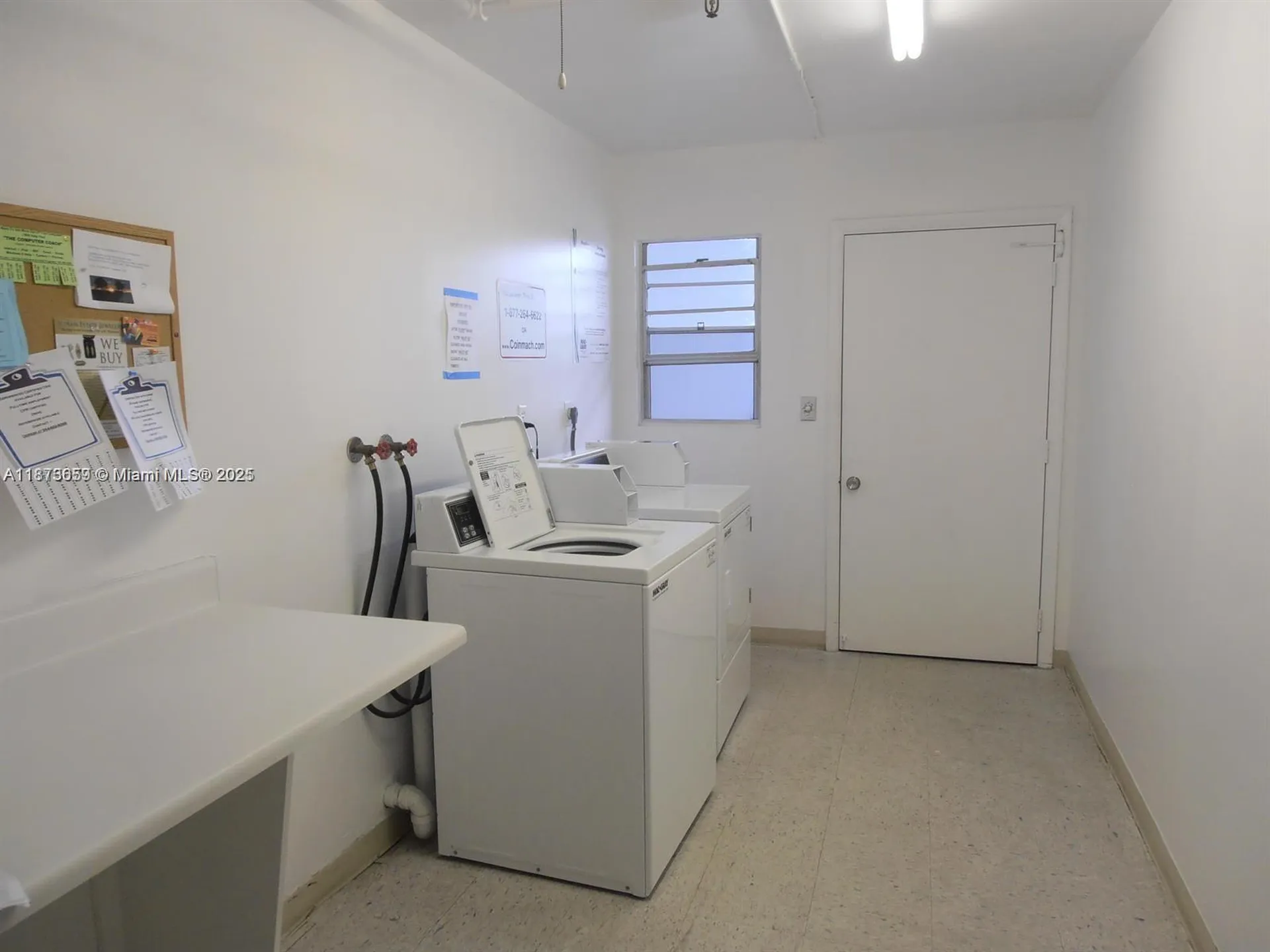 2042 Newcastle C Boca Raton FL 33434