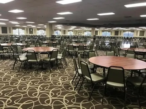 2042 Newcastle C Boca Raton FL 33434