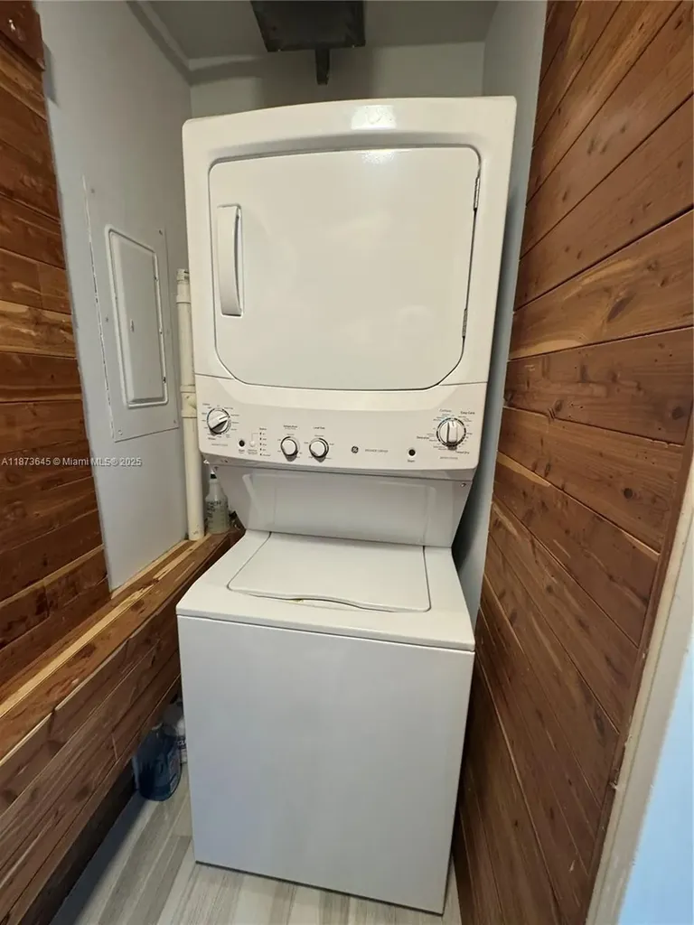 1203 Hillsboro Mile Hillsboro Beach FL 33062