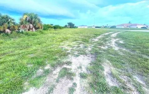 3117 NW 9th Street Cape Coral FL 33993