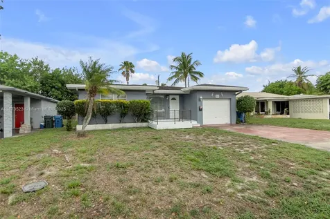 80 NE 48th Street Oakland Park FL 33334