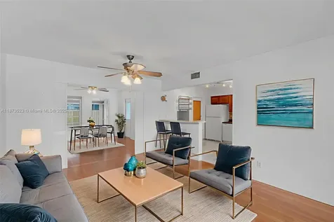 80 NE 48th Street Oakland Park FL 33334