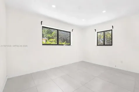 621 SW 33rd Avenue Miami FL 33135
