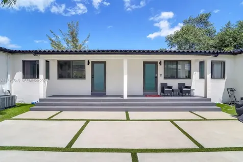 621 SW 33rd Avenue Miami FL 33135