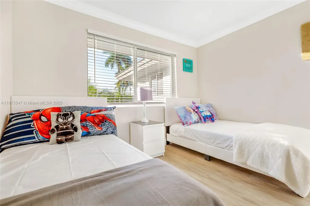 5740 NE 19th Avenue Fort Lauderdale FL 33308