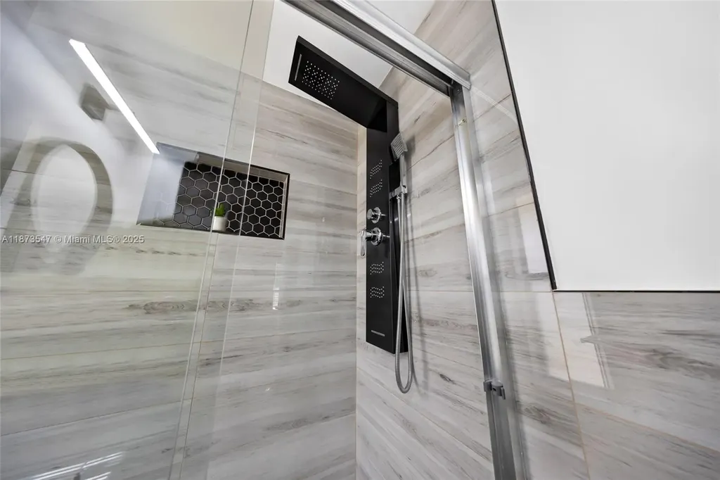 5740 NE 19th Avenue Fort Lauderdale FL 33308