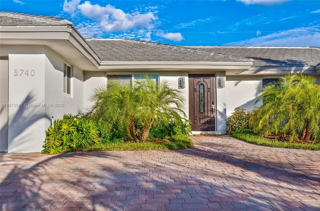 5740 NE 19th Avenue Fort Lauderdale FL 33308