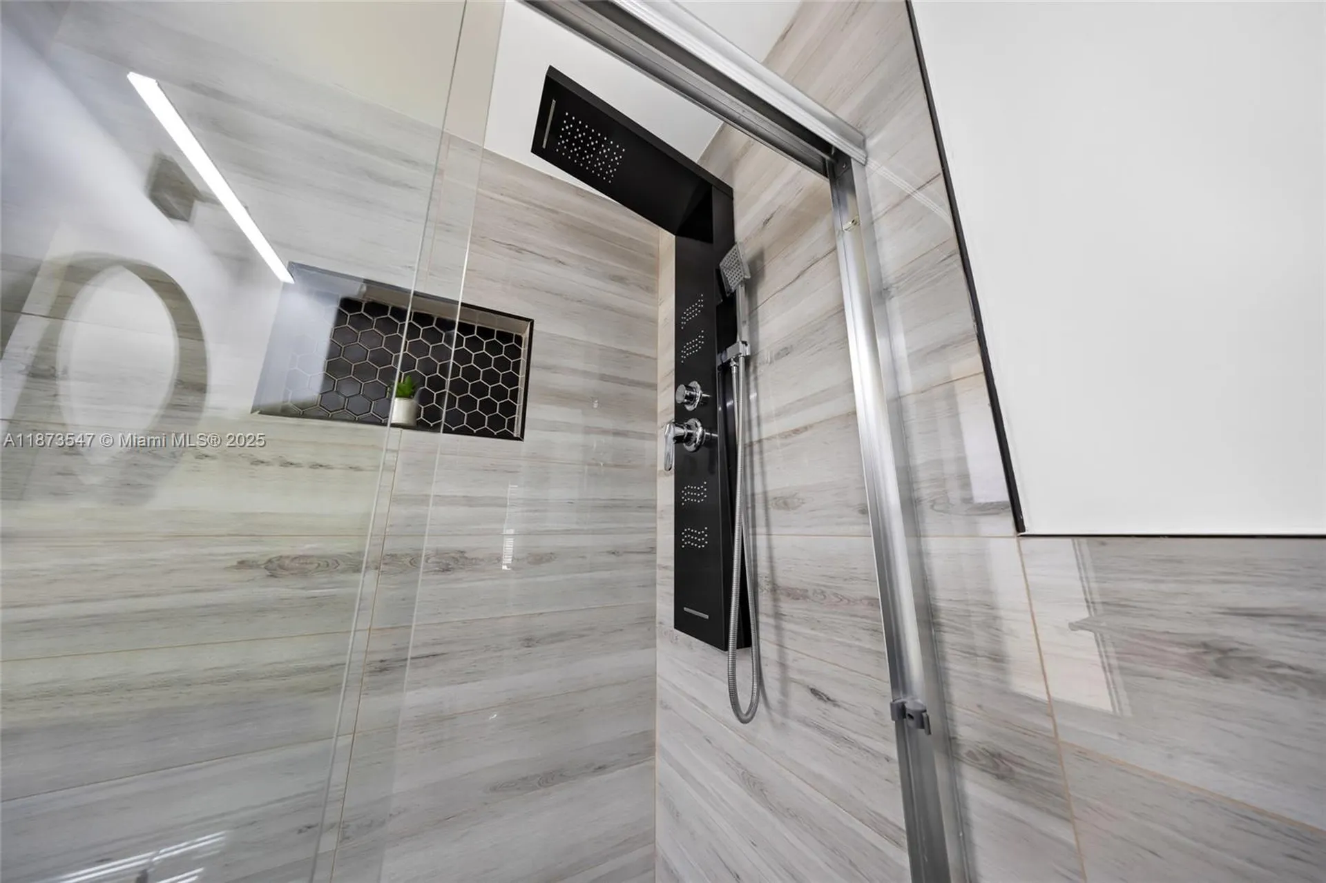 5740 NE 19th Avenue Fort Lauderdale FL 33308