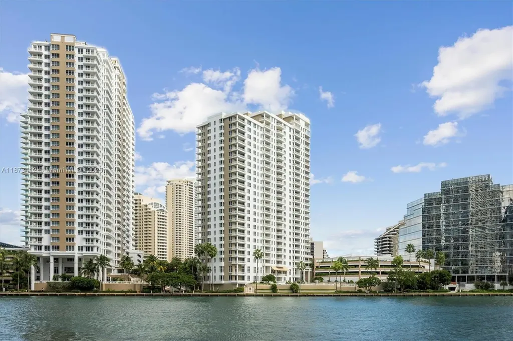 701 Brickell Key Boulevard Miami FL 33131