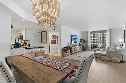 701 Brickell Key Boulevard Miami FL 33131