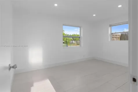 1481 SW 49th Avenue Fort Lauderdale FL 33317