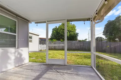 1481 SW 49th Avenue Fort Lauderdale FL 33317