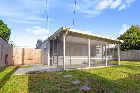 1481 SW 49th Avenue Fort Lauderdale FL 33317