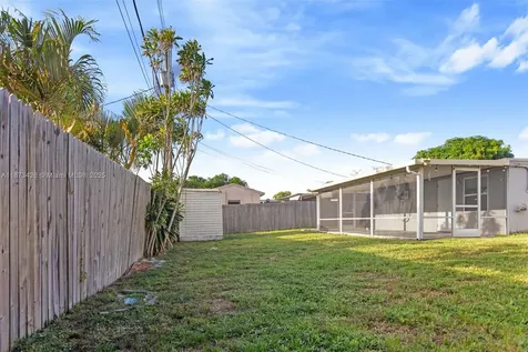 1481 SW 49th Avenue Fort Lauderdale FL 33317