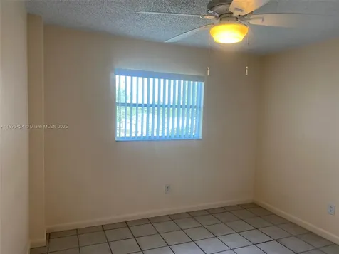 10772 La Placida Drive Coral Springs FL 33065