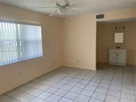 10772 La Placida Drive Coral Springs FL 33065