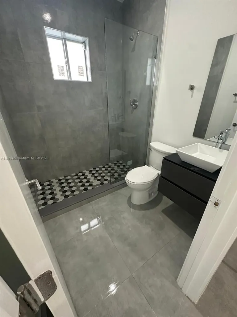 723 NW 19th Avenue Fort Lauderdale FL 33311
