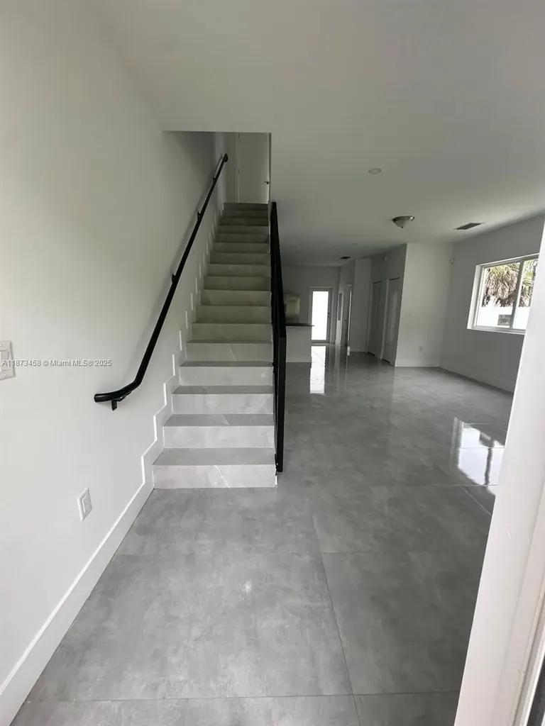 723 NW 19th Avenue Fort Lauderdale FL 33311