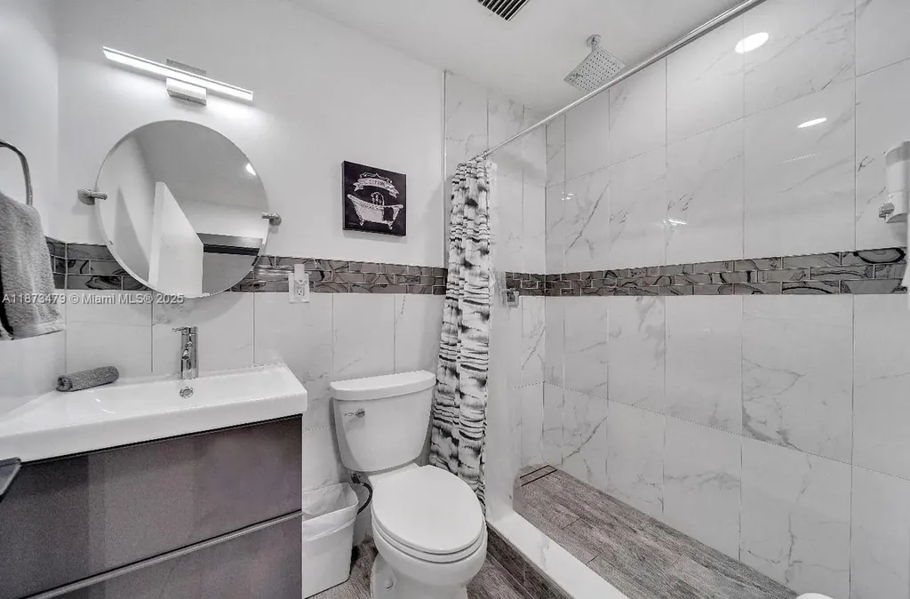 521 W Evanston Circle Fort Lauderdale FL 33312