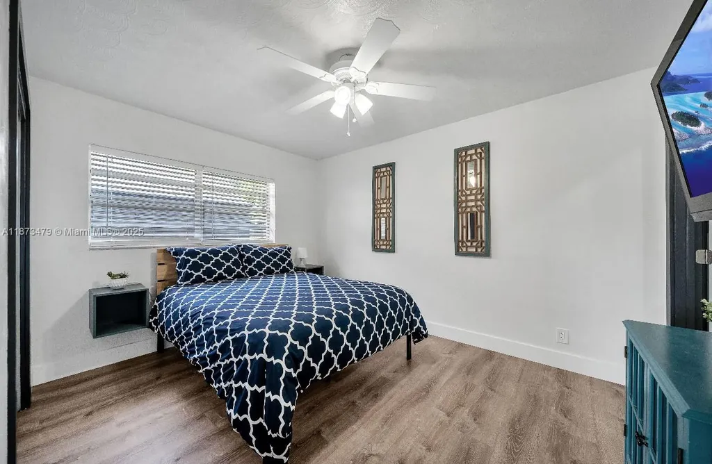 521 W Evanston Circle Fort Lauderdale FL 33312