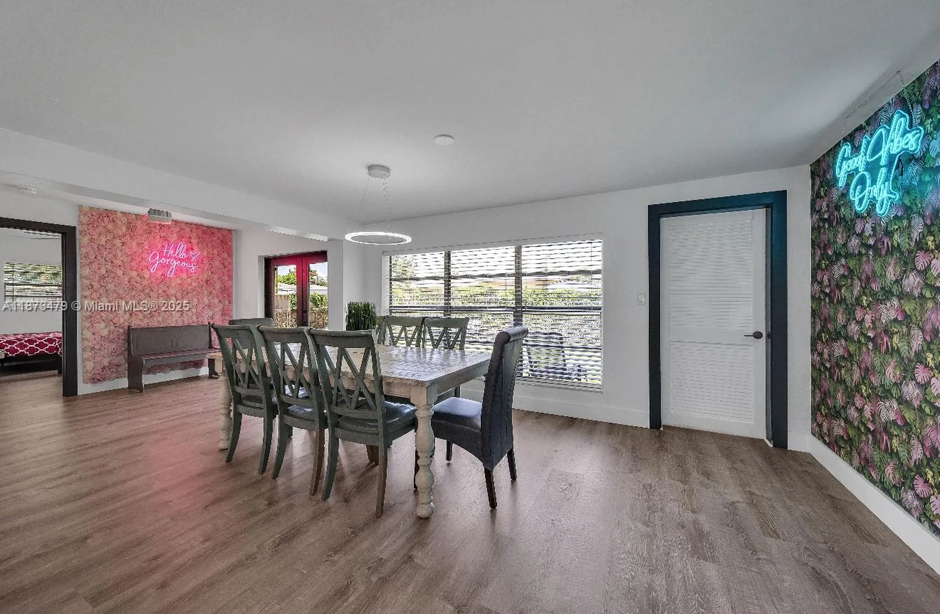 521 W Evanston Circle Fort Lauderdale FL 33312