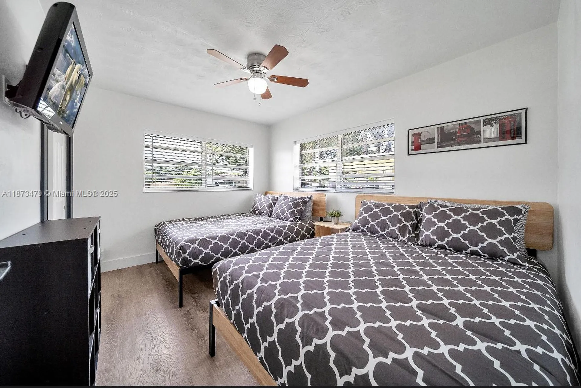 521 W Evanston Circle Fort Lauderdale FL 33312