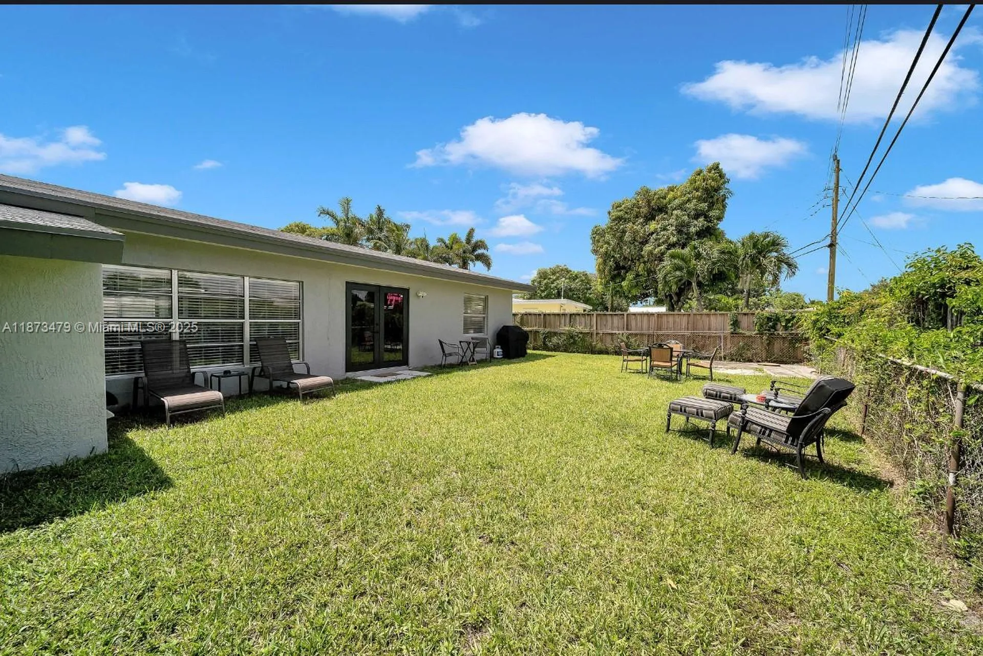 521 W Evanston Circle Fort Lauderdale FL 33312